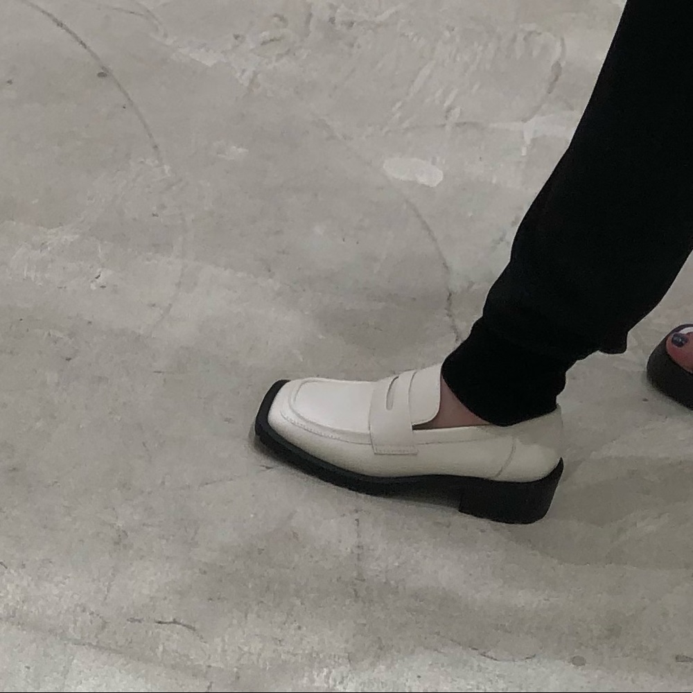 Square Toe Loafer OAK + FORT